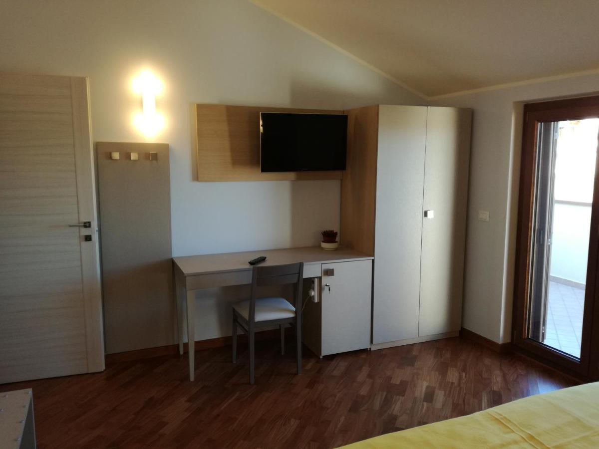 Fonte Nuova Penne Bed & Breakfast Luaran gambar